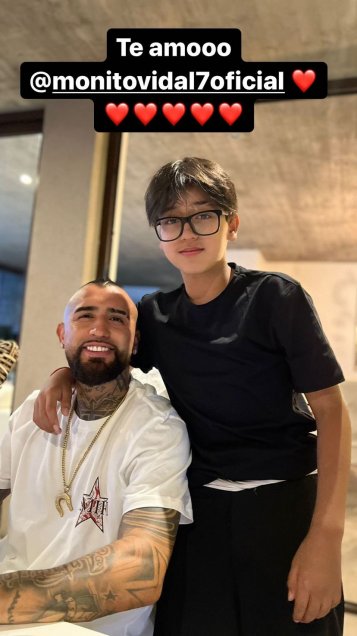 Así celebró Arturo Vidal la Navidad junto a sus hijos y su ex mujer María Teresa Matus