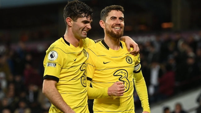 Jorginho marcó dos penales en Chelsea e igualó récord de Jamie Vardy en la Premier League