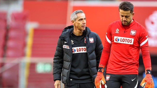 El portugués Paulo Sousa asoma como la primera opción para dirigir a Mauricio Isla en Flamengo