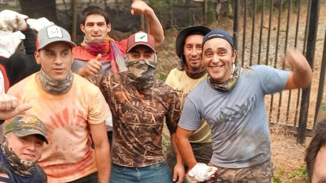 ¡Para aplaudir! Nery Veloso ayudó a combatir incendio forestal en Quillón