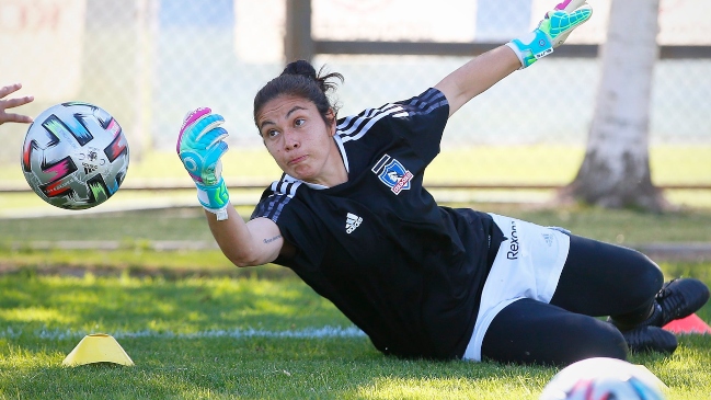 Luis Mena: Los objetivos de Colo Colo en el fútbol femenino siempre son los más altos