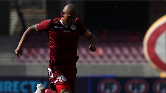 Deportes La Serena oficializó el regreso de Humberto Suazo