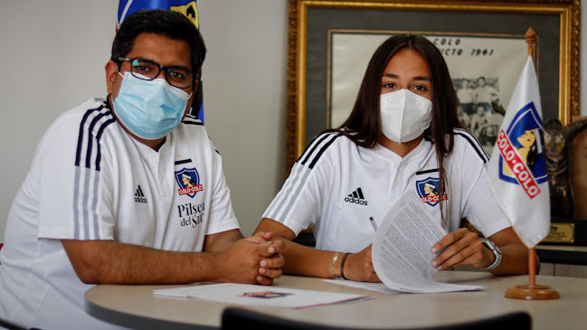 Antonia Canales fue oficializada como flamante refuerzo de Colo Colo