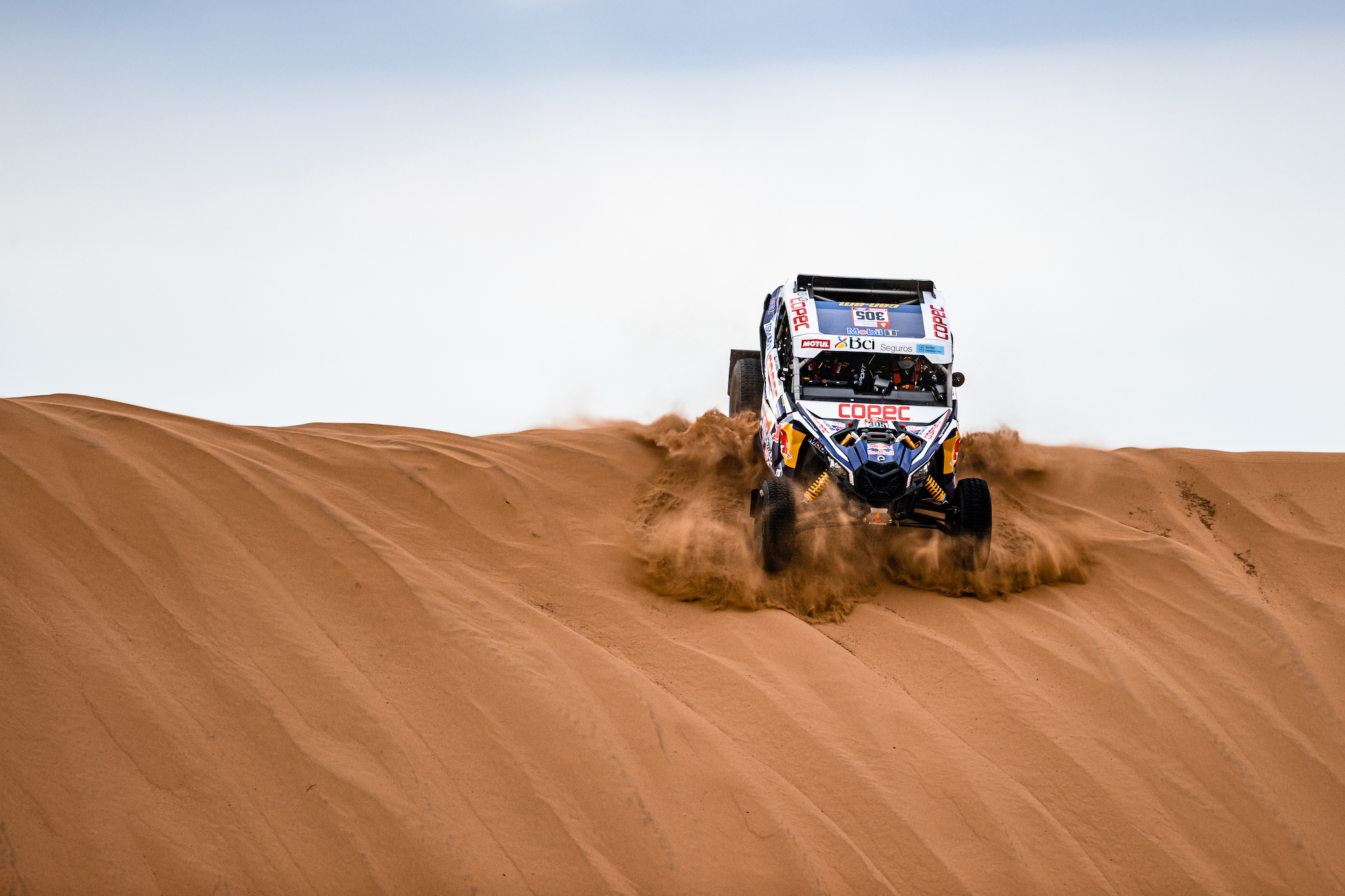 Francisco “Chaleco” López fue segundo y mira de cerca el liderato en el Dakar