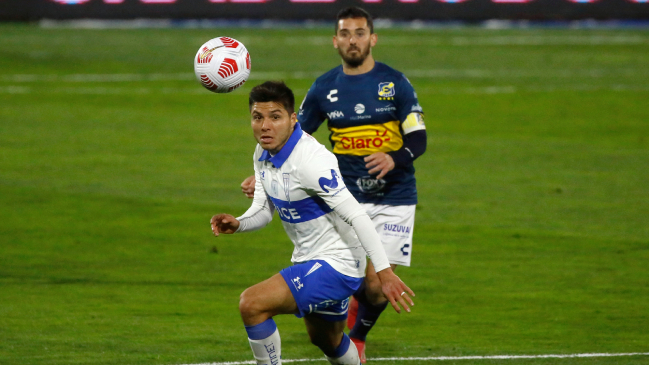 Rebolledo tras renovar: Decidí quedarme en la UC para pelear el pentacampeonato y hacer una gran Libertadores