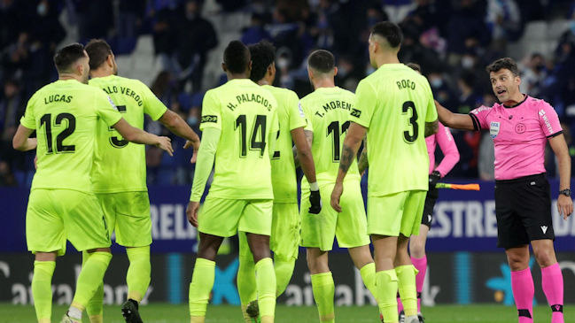 Elche tuvo en cancha a un sólido Enzo Roco en ajustado triunfo sobre Espanyol