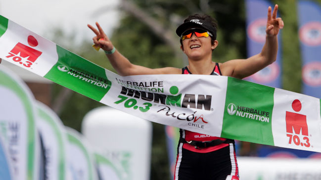 Bárbara Riveros: En cuanto pueda resolver la logística en el exterior, abordaré mi vacunación