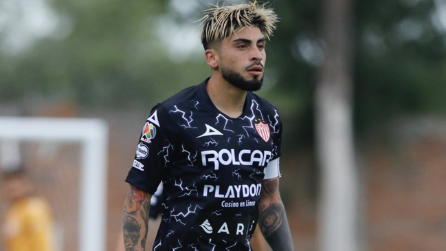 Unión La Calera oficializó el regreso de Bryan Carvallo al fútbol chileno