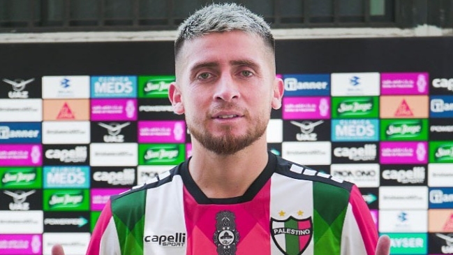 Palestino incorporó al ex volante de La Calera Ariel Martínez