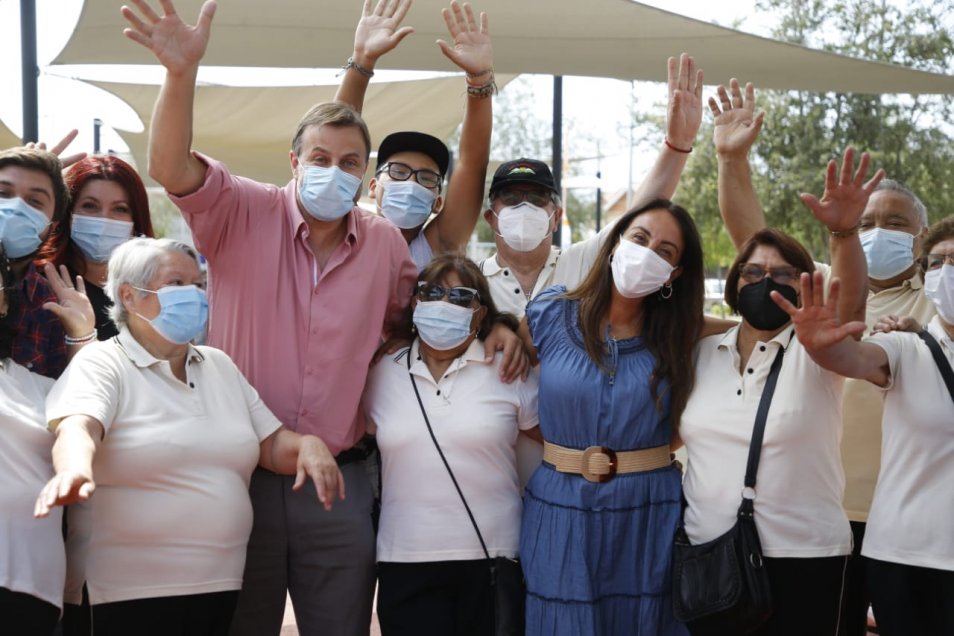 Ministra Cecilia Pérez inauguró moderna Plaza Elige Vivir Sano en comuna de Puente Alto