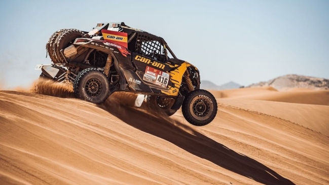 Piloto tuvo que obedecer órdenes y cedió el título del Dakar a su compañero a kilómetros de la meta