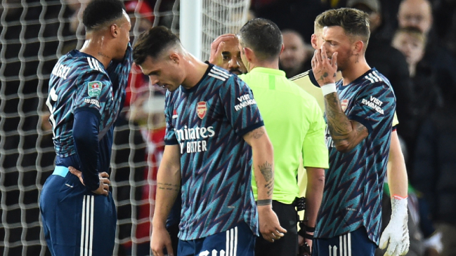 Partido entre Tottenham y Arsenal fue suspendido a causa del Covid-19 y la Copa Africana de Naciones