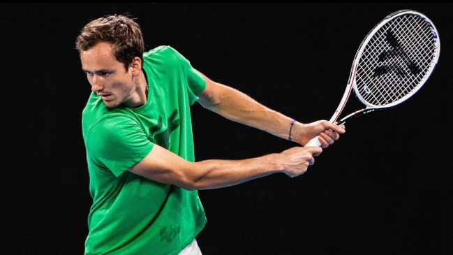 Medvedev: Siento curiosidad por saber los detalles para comprender el asunto de Djokovic