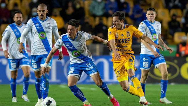 Pablo Parra se matriculó con gol en victoria de Puebla sobre Tigres en la liga mexicana