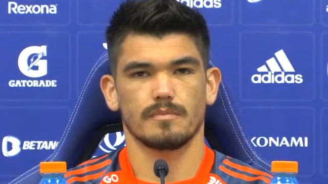 Casanova: Si llega un central, que venga a aportar y con las mismas ilusiones de todos