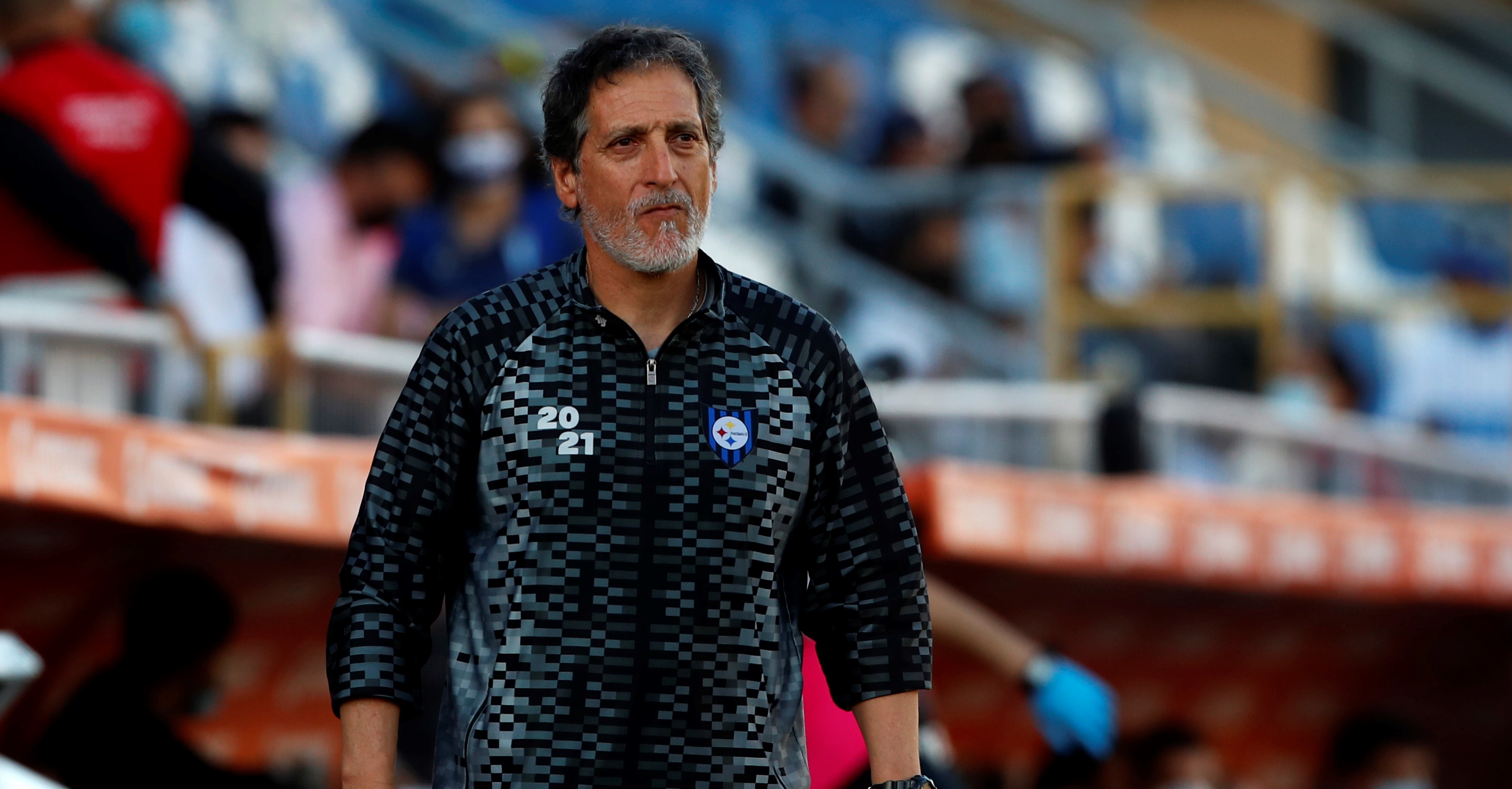 Mario Salas: A Huachipato nada le han regalado, tenemos que ganar a Copiapó para seguir en Primera