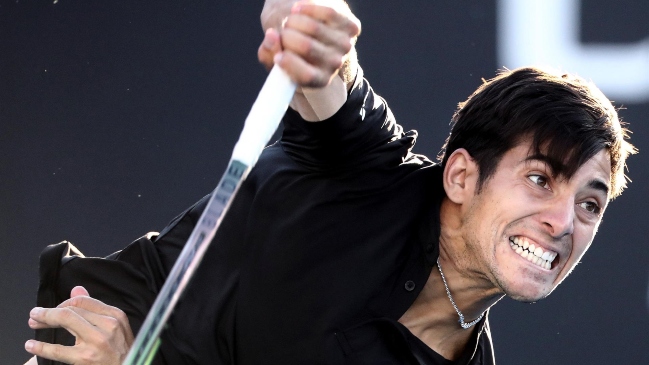 Cristian Garin superó un duro partido ante Martínez para avanzar a tercera ronda en Australia