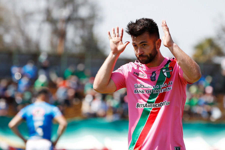 Carlos Villanueva: Si Luis Jiménez se queda en Palestino, será un gran refuerzo