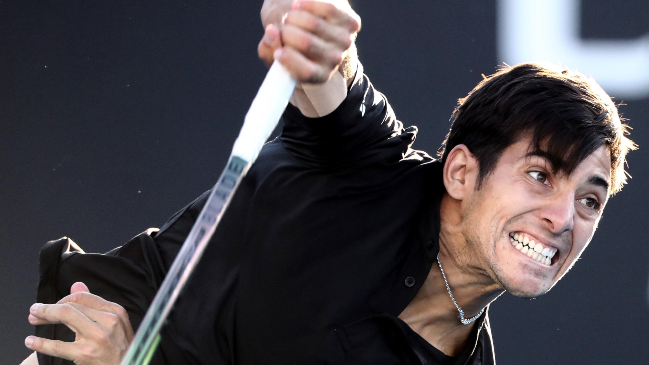 Cristian Garin busca los octavos de final del Abierto de Australia en duelo ante Gael Monfils