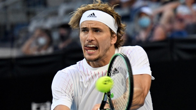 Alexander Zverev aprovechó su servicio para vencer a Albot y avanzar a octavos en Australia