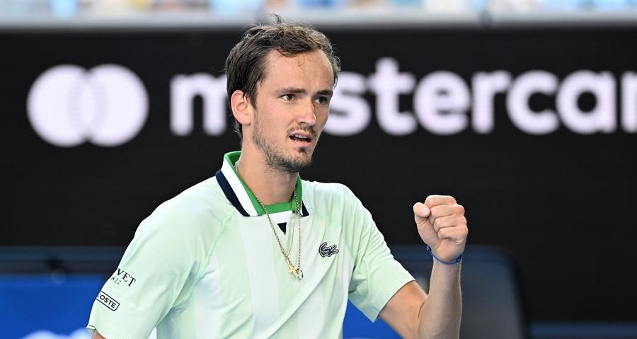 Daniil Medvedev venció a Botic Van De Zandschulp y se instaló en octavos del Abierto de Australia