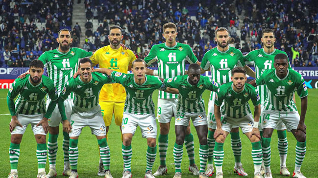 La profunda arenga de Claudio Bravo a Betis: Aquí no se relaja ni Dios