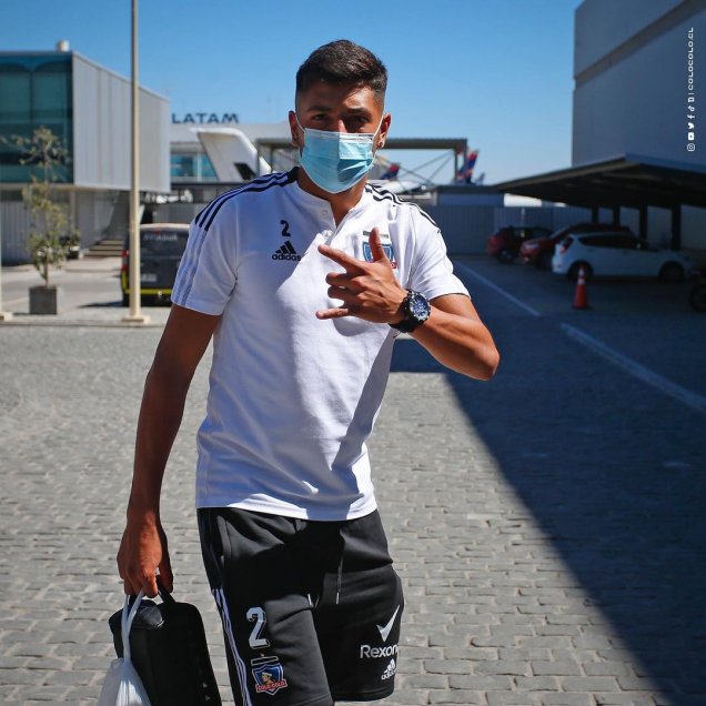 El plantel de Colo Colo viajó a Concepción para afrontar la Supercopa ante la UC