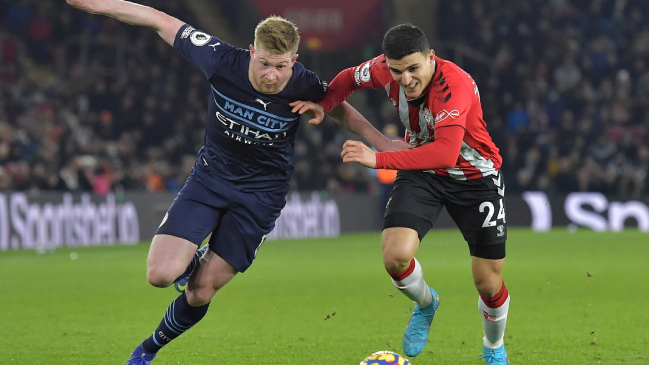 Southampton frenó con un empate la racha de triunfos de Manchester City en la Premier