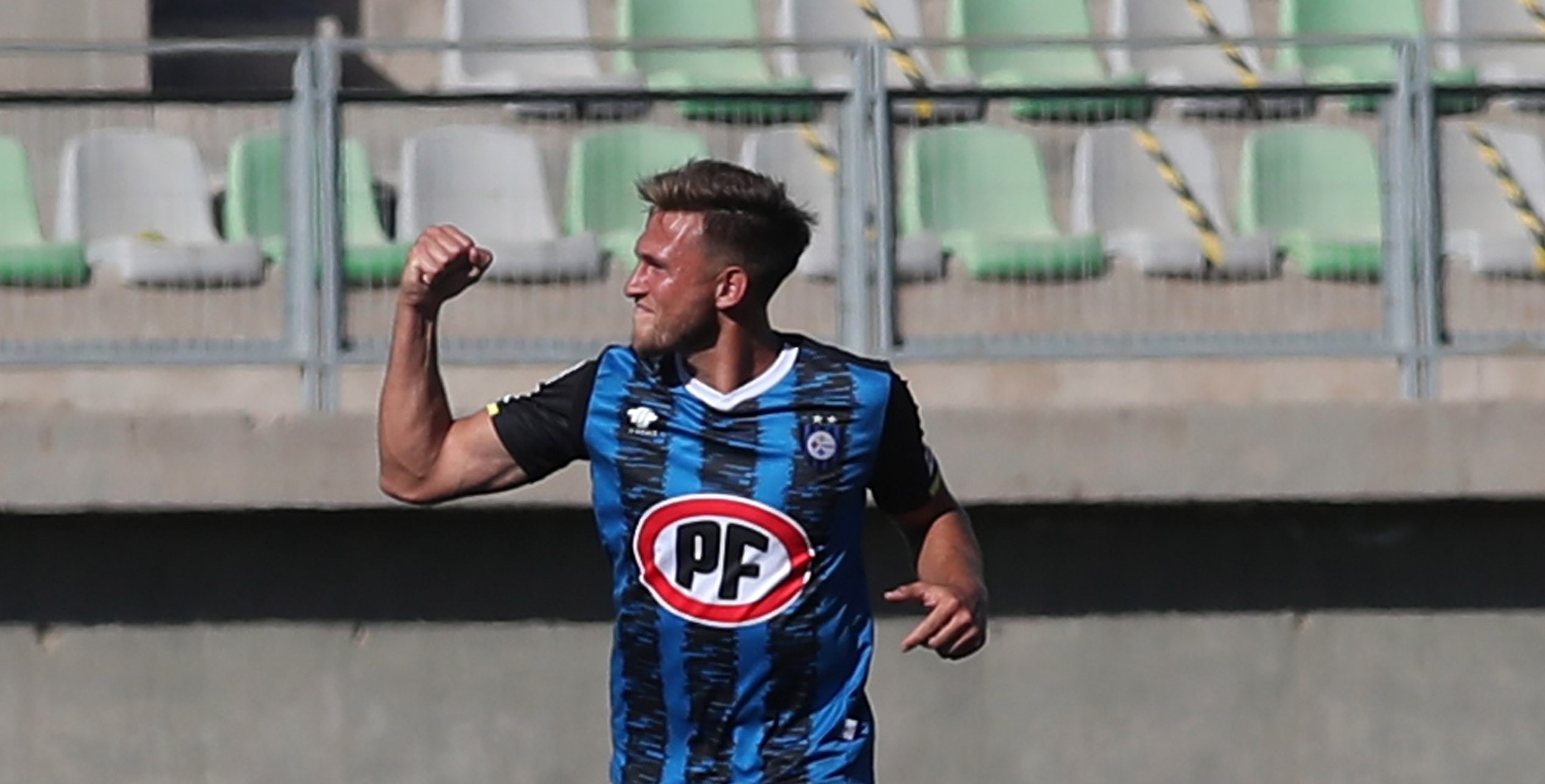 Luciano Nequecaur repitió y aumentó la ventaja de Huachipato sobre Copiapó en la Promoción