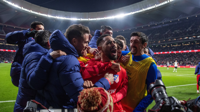Atlético de Madrid logró una épica remontada frente a Valencia por La Liga