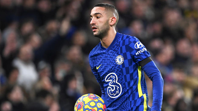 Ziyech desató la euforia en Stamford Bridge con golazo en triunfo de Chelsea sobre Tottenham