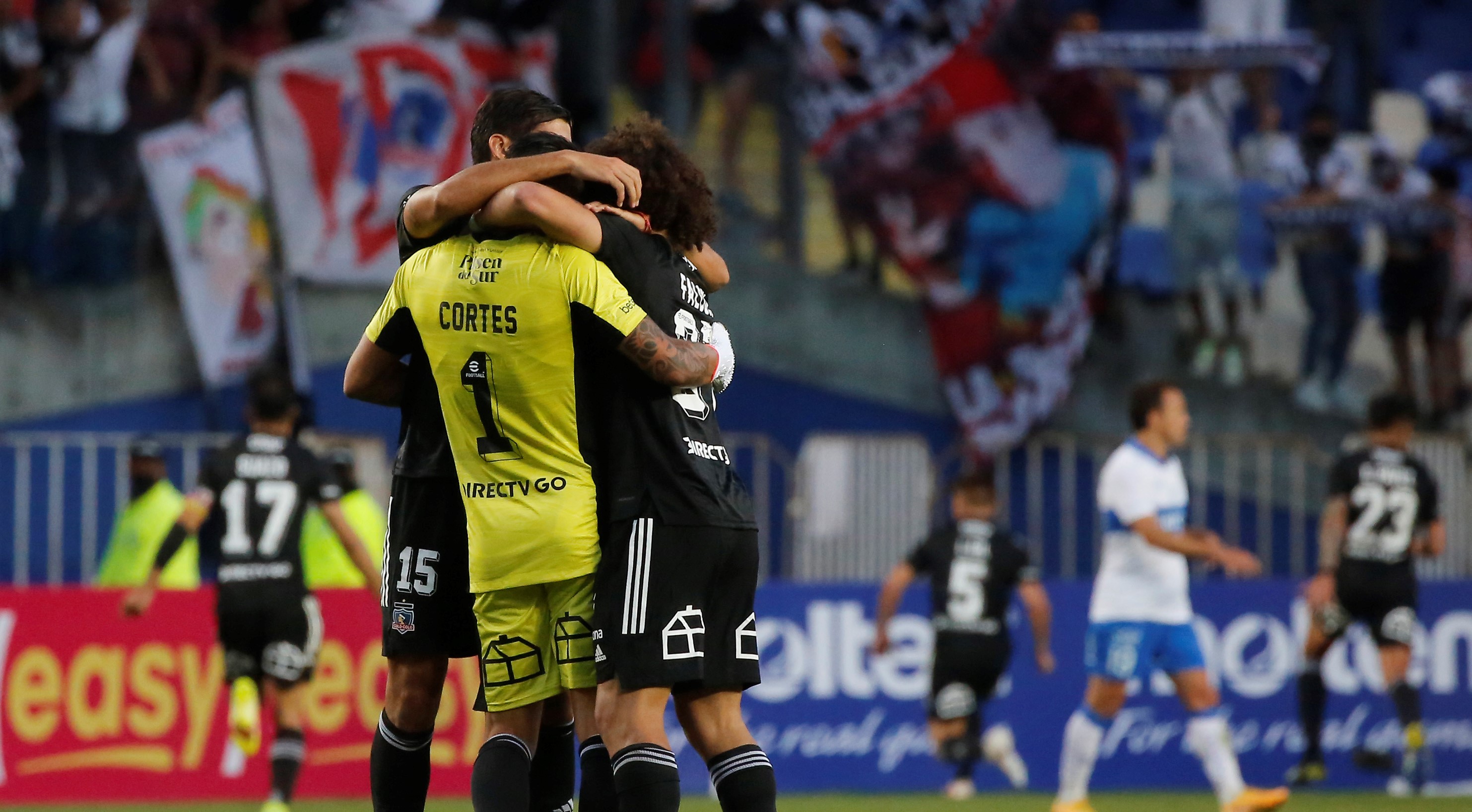 “Chilealbo”: Colo Colo se cobró revancha ante la UC y celebró en la Supercopa