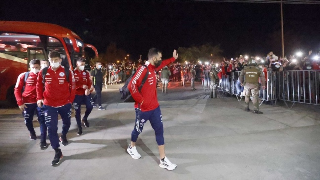 Claudio Bravo: Hay una cercanía especial cuando nos toca jugar en regiones