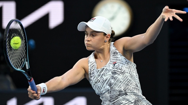 Ashleigh Barty exhibió contundencia y dio un paso más en el Abierto de Australia