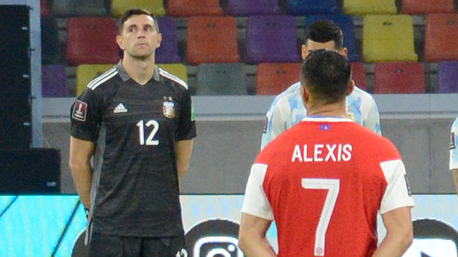 Emiliano Martínez advirtió a la Roja: Acá no se viene a relajar nadie