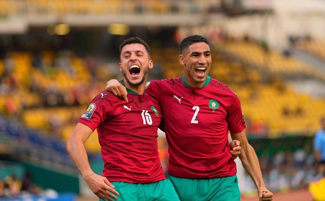 Achraf Hakimi anotó un golazo de tiro libre y dio a Marruecos el paso a cuartos en la Copa de Africa