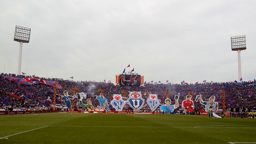 Iniciativa de hinchas de la U alcanzó 15 mil firmas para ser discutida en Comisión de Derechos Fundamentales