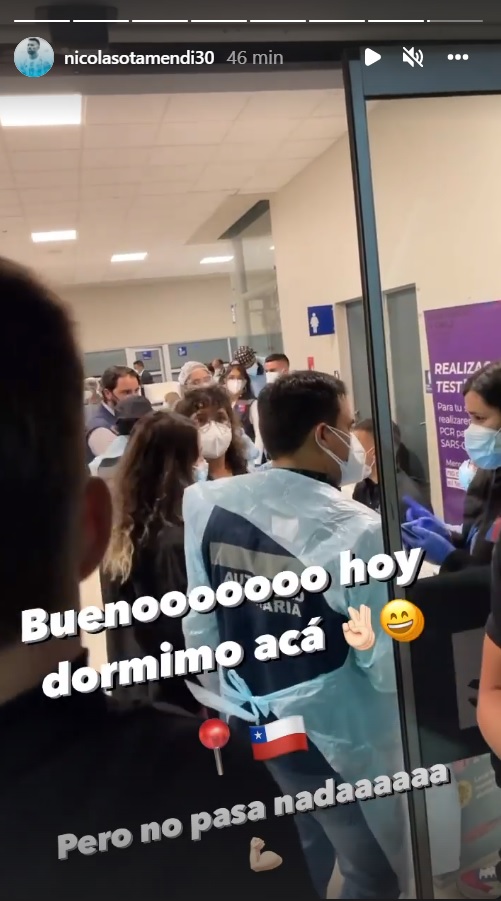 Jugadores y prensa argentina expresaron su molestia por demora en aeropuerto de Calama