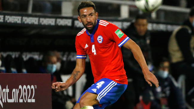 Mauricio Isla terminó su aislamiento y tomó avión rumbo a Calama