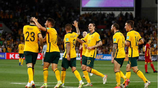 Australia goleó a Vietnam y mantiene vivas sus esperanzas de llegar a Qatar