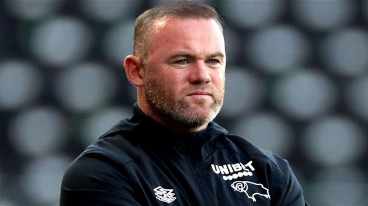 Wayne Rooney rechazó una oferta de Everton para seguir en Derby County