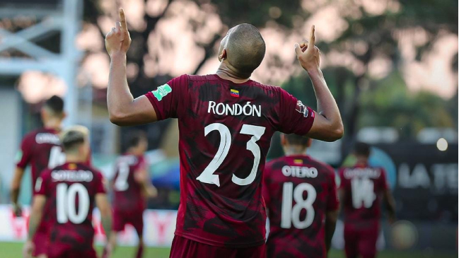 Bolivia cayó goleada frente a Venezuela en la antesala del duelo ante Chile