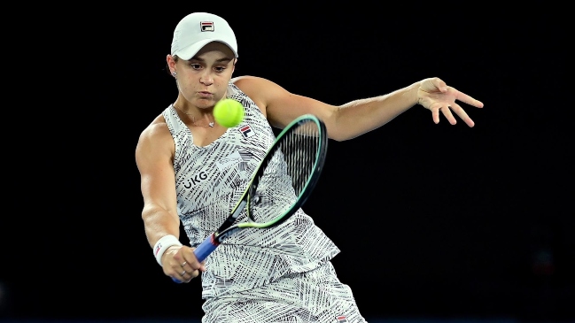 Ashleigh Barty venció a Danielle Collins y acabó con la maldición local en Australia