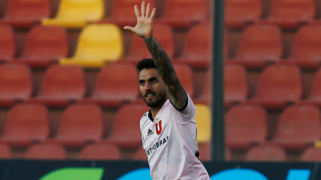 “Gracias”: Joaquín Larrivey se despidió de Chile tras sus dos años en la U