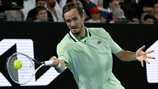 Medvedev y Nadal chocan en la final del Abierto de Australia