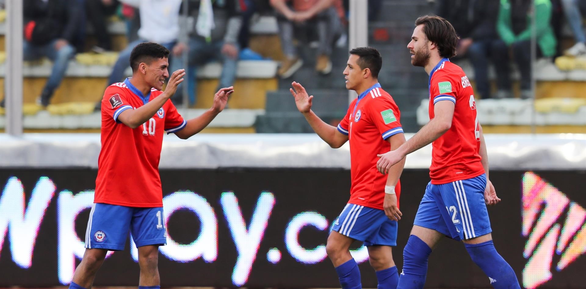¡Pero qué golazo! El tiro libre de Alexis Sánchez que encendió la ilusión de Chile en La Paz