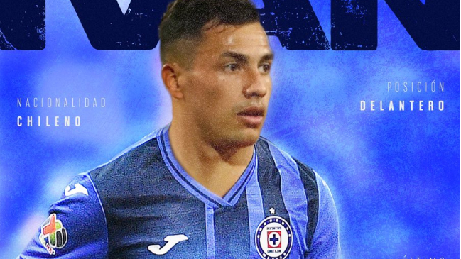 ¡Se despide de Colo Colo! Cruz Azul ratificó la contratación de Iván Morales
