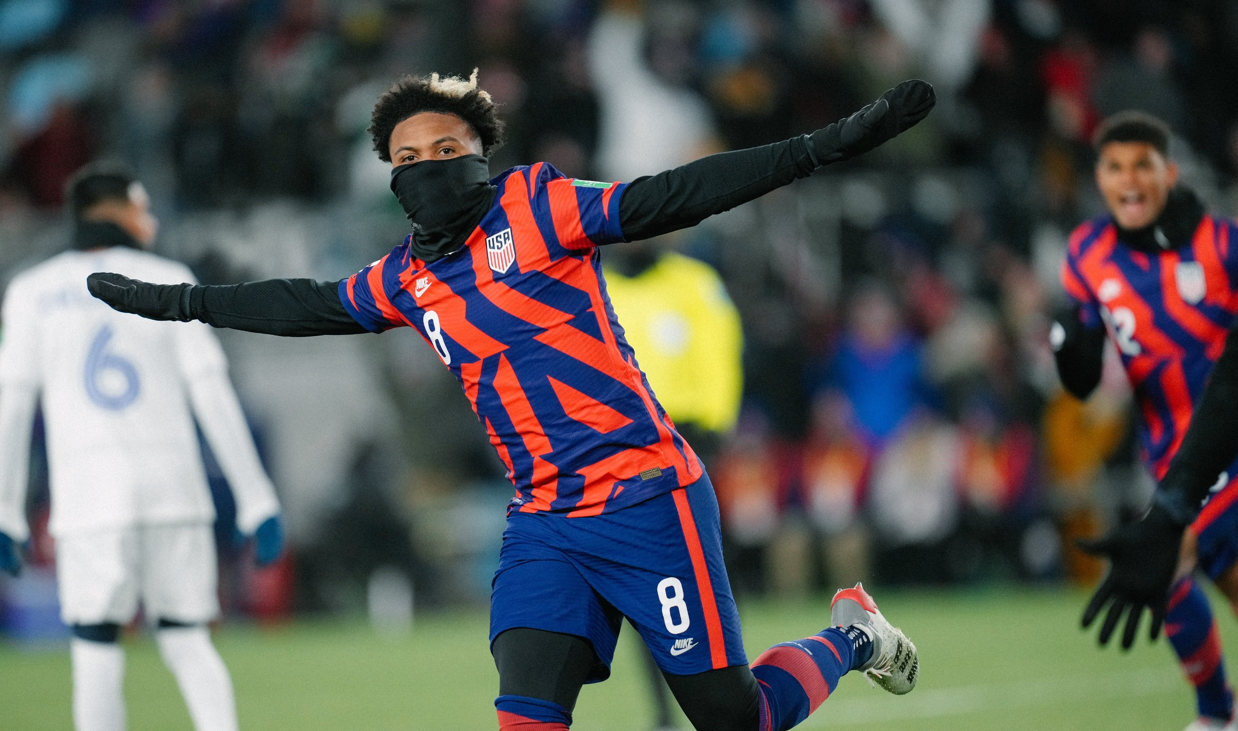 Estados Unidos vapuleó a Honduras bajo un frío extremo y se acercó a Qatar 2022