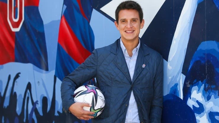 Luis Roggiero: Es un objetivo razonable para la U clasificar a copas internacionales