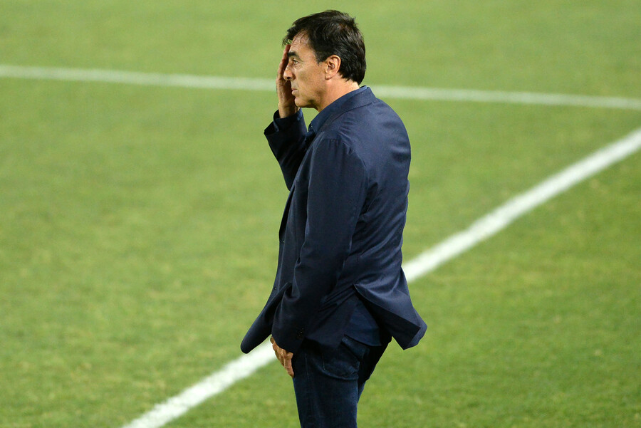 Gustavo Quinteros: Estamos abiertos a la posibilidad de incorporar algún otro jugador